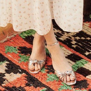 DOEN Heburn Heel Silver Mirror Leather